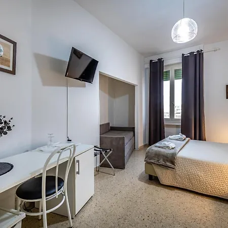 לינה וארוחת בוקר Maison Bianca פירנצה